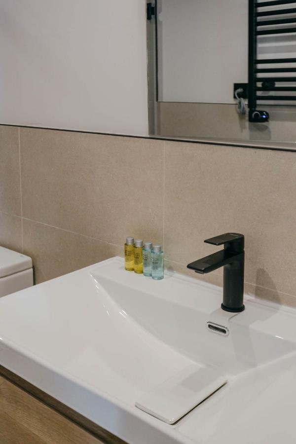 Elegant And Luxury 2Bd 2Bth- Alfalfa Sevilha Exterior foto